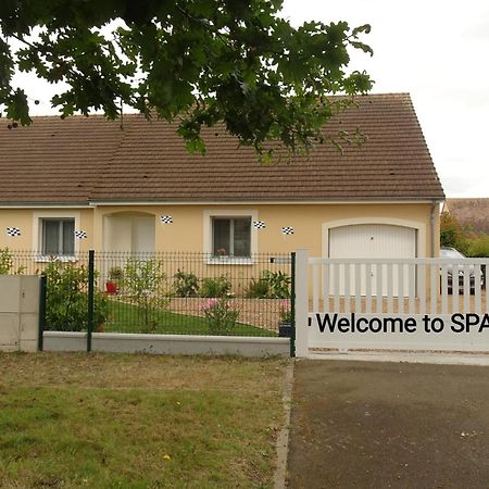 24H Le Mans Chambres Rooms Spay Экстерьер фото